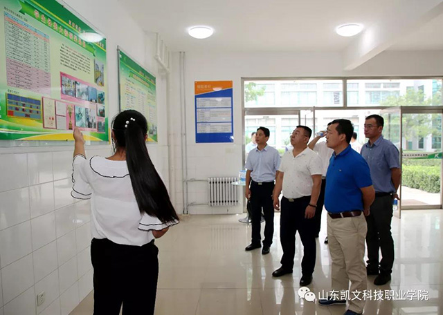 北京歐德巴斯洗車設(shè)備有限公司徐柱董事長一行蒞臨山東工程職業(yè)技術(shù)大學(xué)考察訪問5.jpg